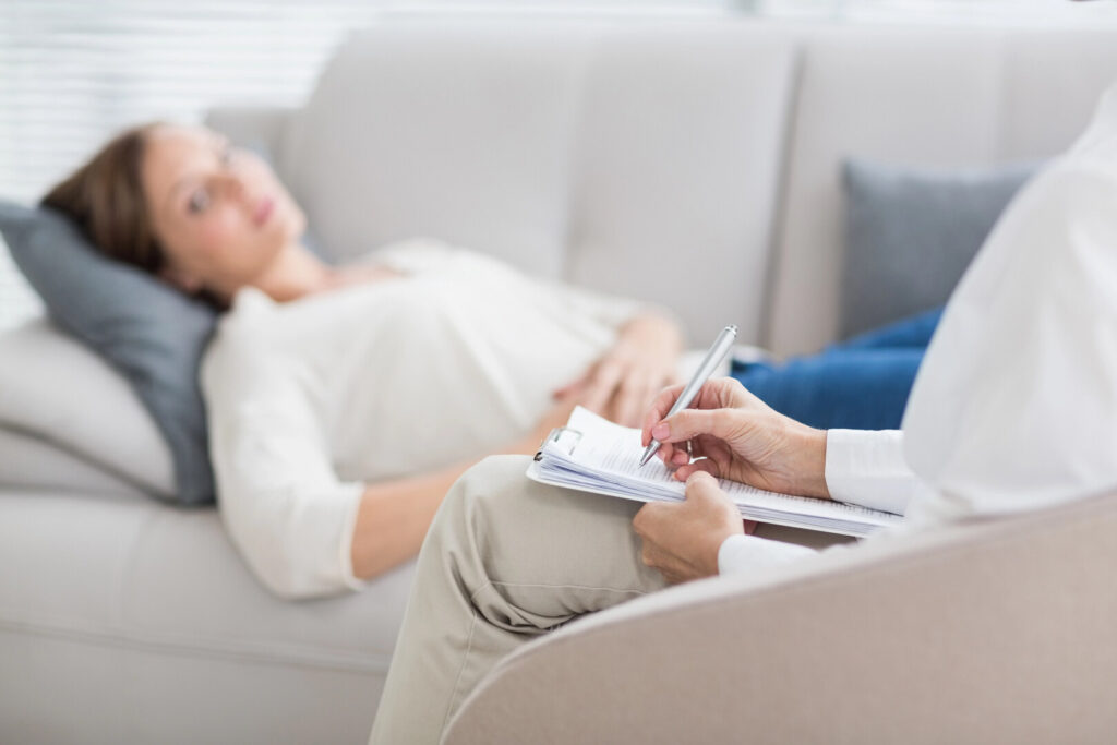 Psicoterapia nas empresas: Um investimento estratégico no bem-estar dos colaboradores em Desenvolvimento Pessoal Psicoterapia nas empresas: Um investimento estratégico no bem-estar dos colaboradores