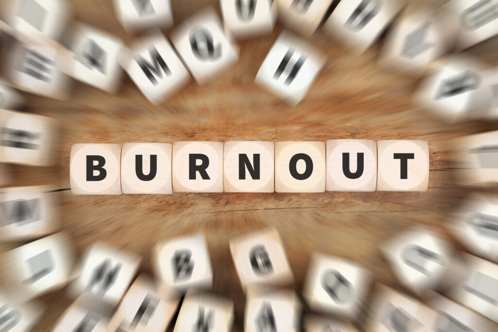 Burnout: O que é, como identificar e prevenir em Desenvolvimento Pessoal Burnout: O que é, como identificar e prevenir