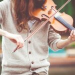 Como as Aulas de Música e o Sono de Qualidade Podem Transformar o Desenvolvimento Pessoal